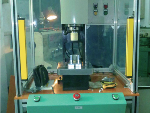 安全光柵應(yīng)用實(shí)例